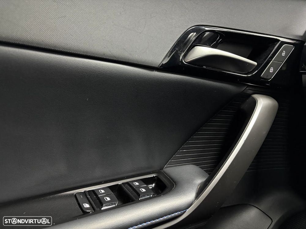 MG MG4 64 kWh Luxury - 9