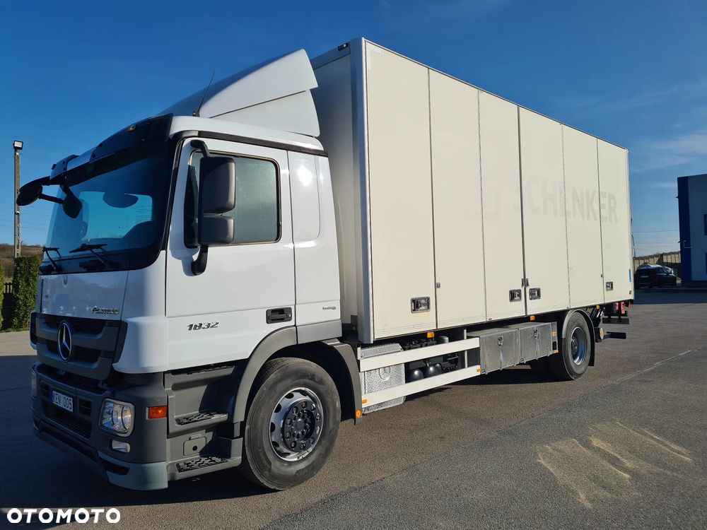 Mercedes-Benz ACTROS 1832 4X2