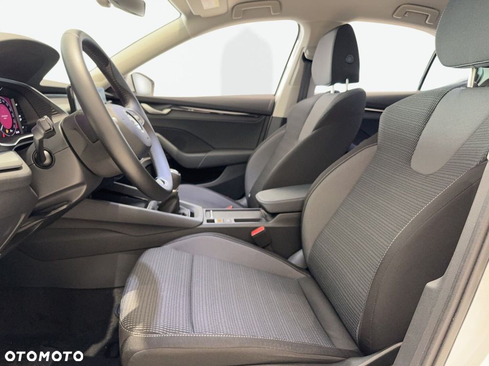 Skoda Octavia 1.5 TSI Selection - 10