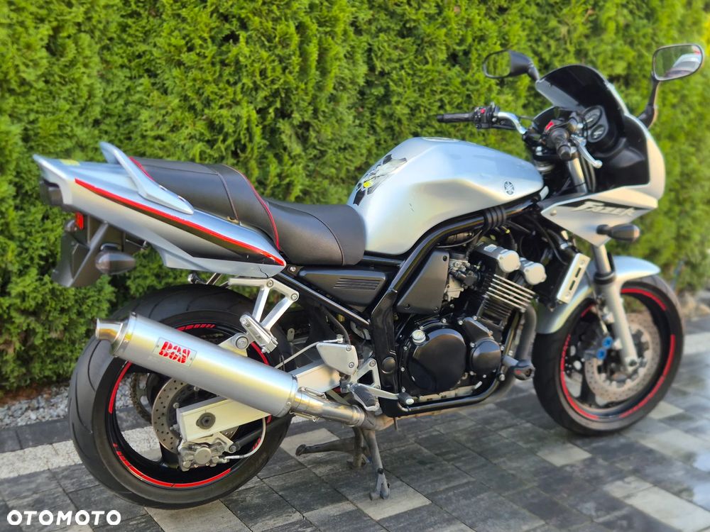Yamaha FZ6 - 3