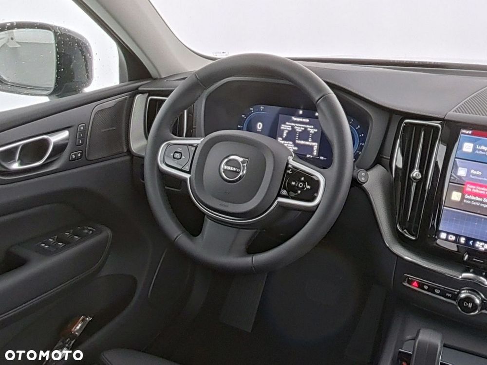 Volvo XC 60 B5 B AWD Ultra Dark - 14