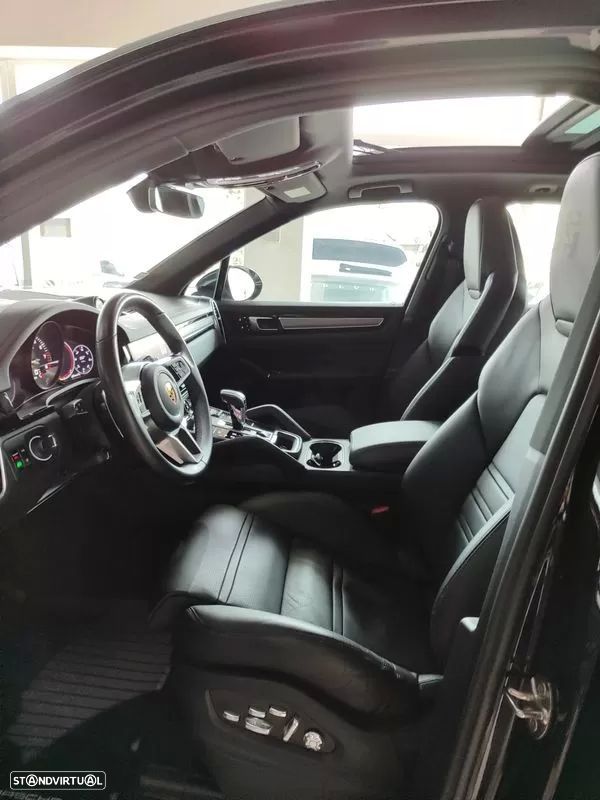 Porsche Cayenne E-Hybrid Platinum Edition — fotografia 5
