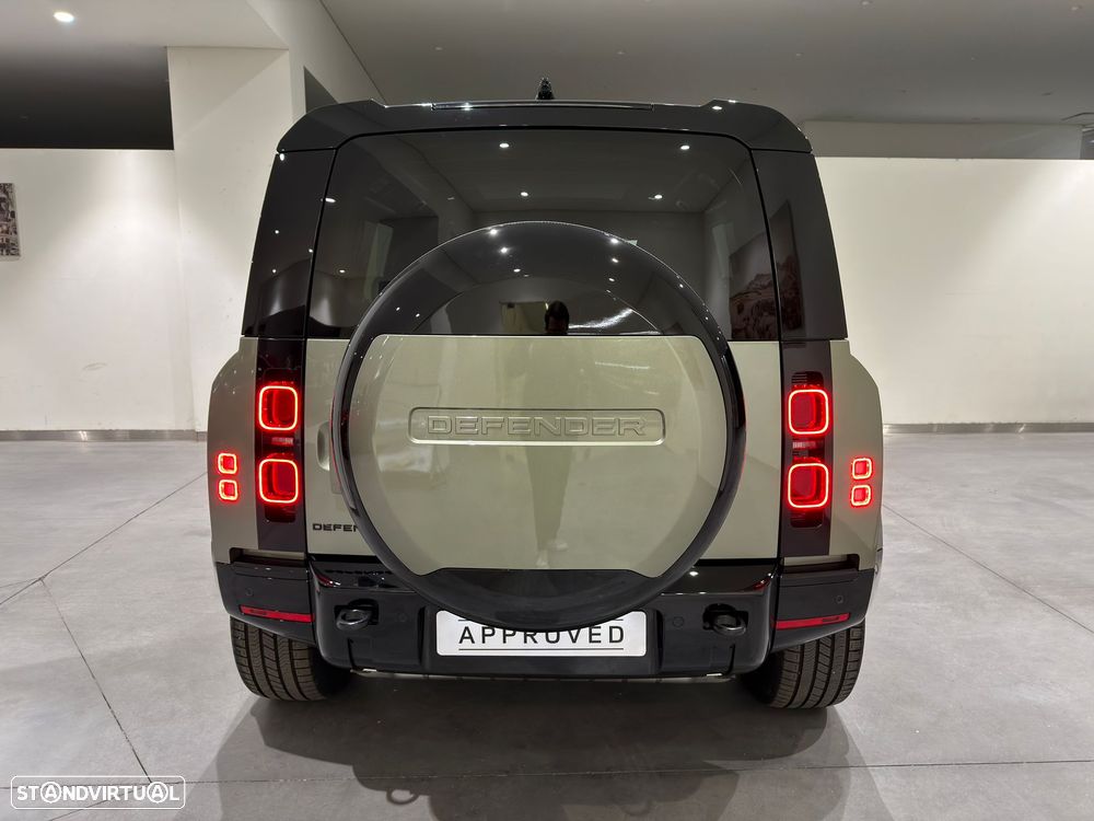 Land Rover Defender 2.0 P300e 110 AWD X-Dynamic SE - 2