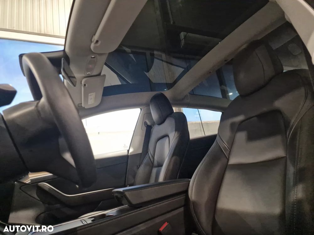 Tesla Model 3 Langstreckenbatterie Allradantrieb Dual Motor - 22