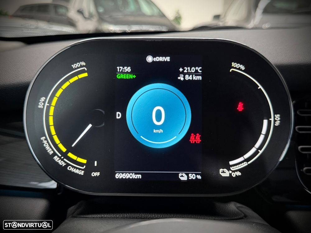 MINI 3 Portas Cooper SE Premium Yours - 12