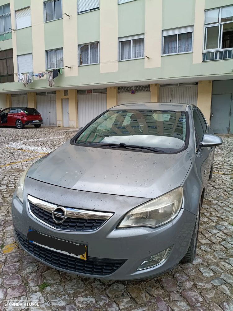 Opel Astra 1.3 CDTI Cosmo - 2