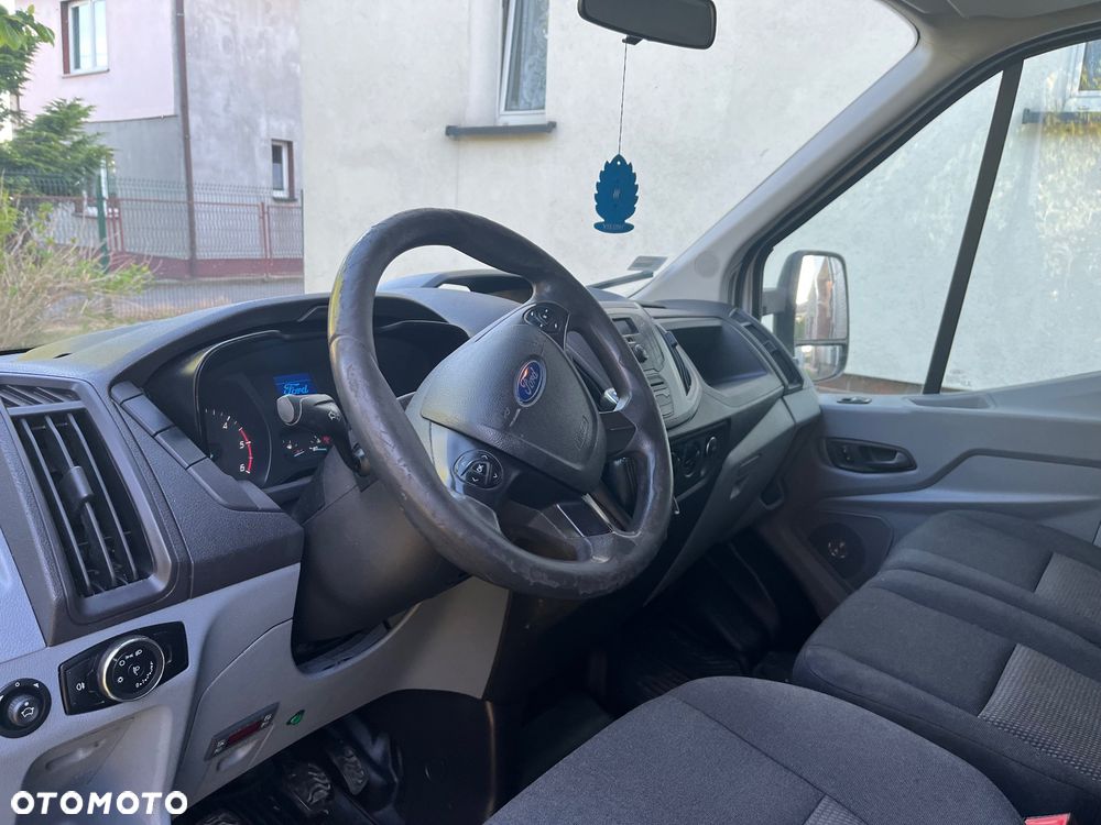 Ford Transit - 5