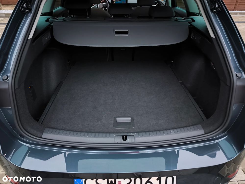 Seat Leon Sportstourer 2.0 TDI DSG Style - 27
