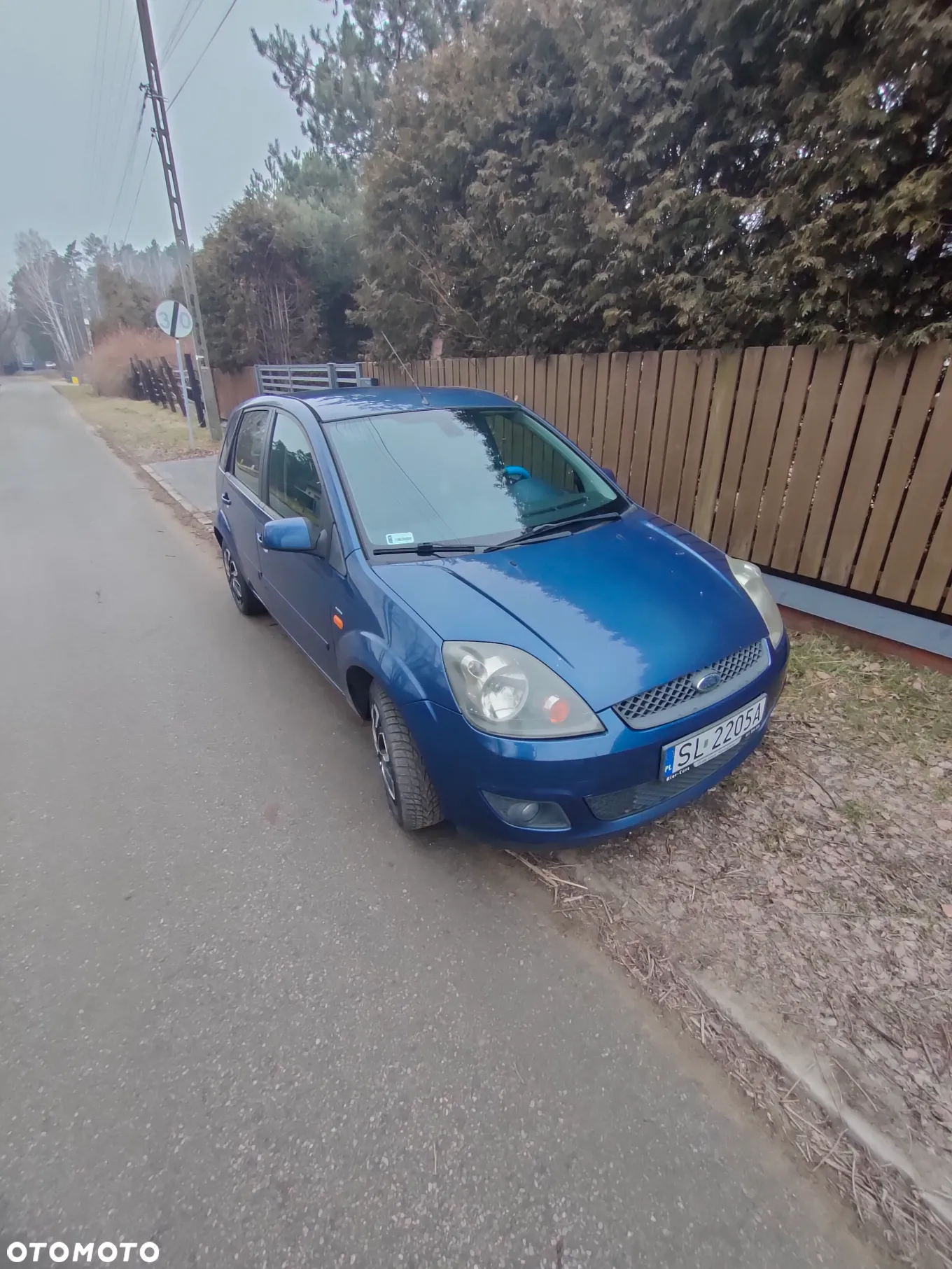 Ford Fiesta 1.4 Ambiente - 3
