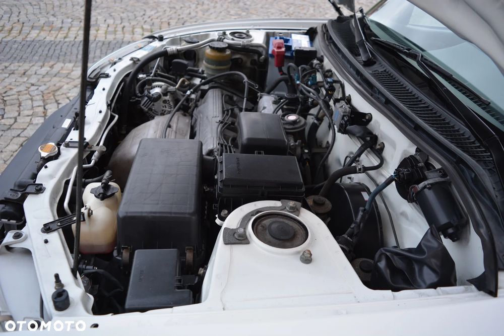 Toyota RAV4 2.0 Special - 23