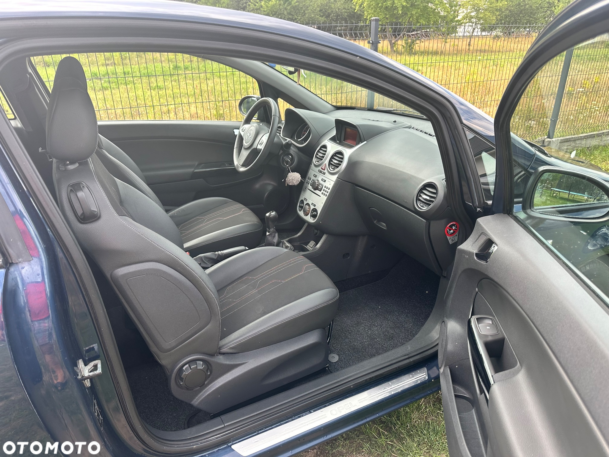 Opel Corsa - 28