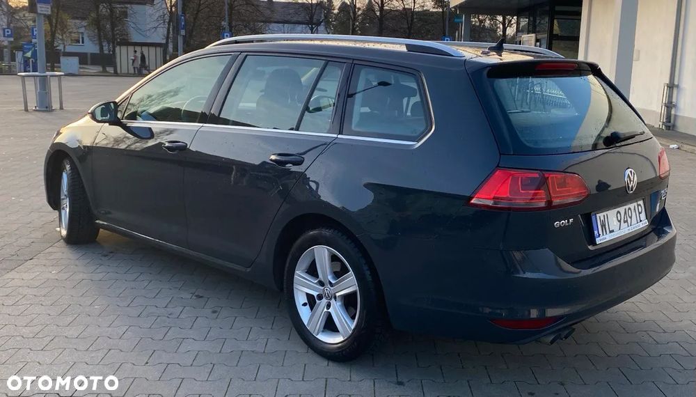 Volkswagen Golf 2.0 TDI BMT Highline DSG - 2