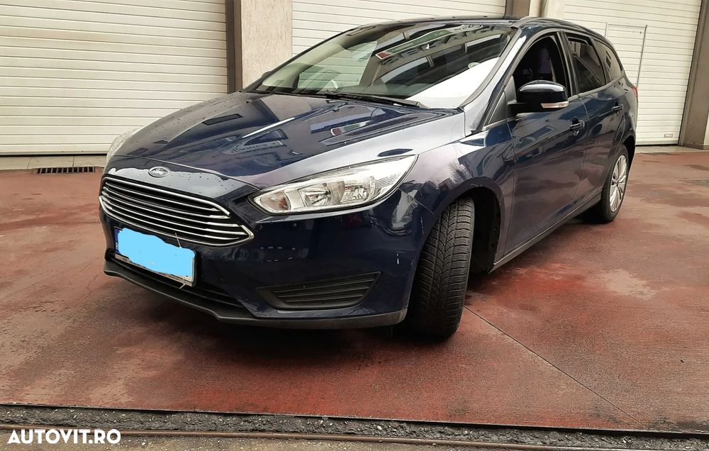 Ford Focus 1.0 EcoBoost Trend - 8
