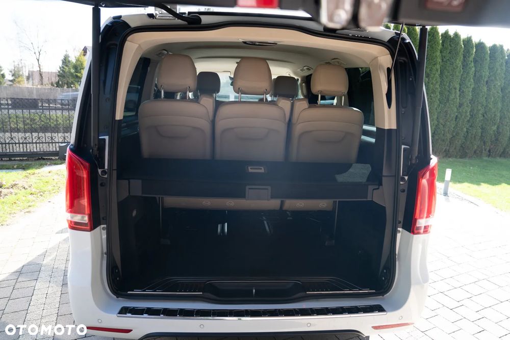 Mercedes-Benz Klasa V 250 d 4-Matic Avantgarde 7G-Tronic (d³ugi) - 27