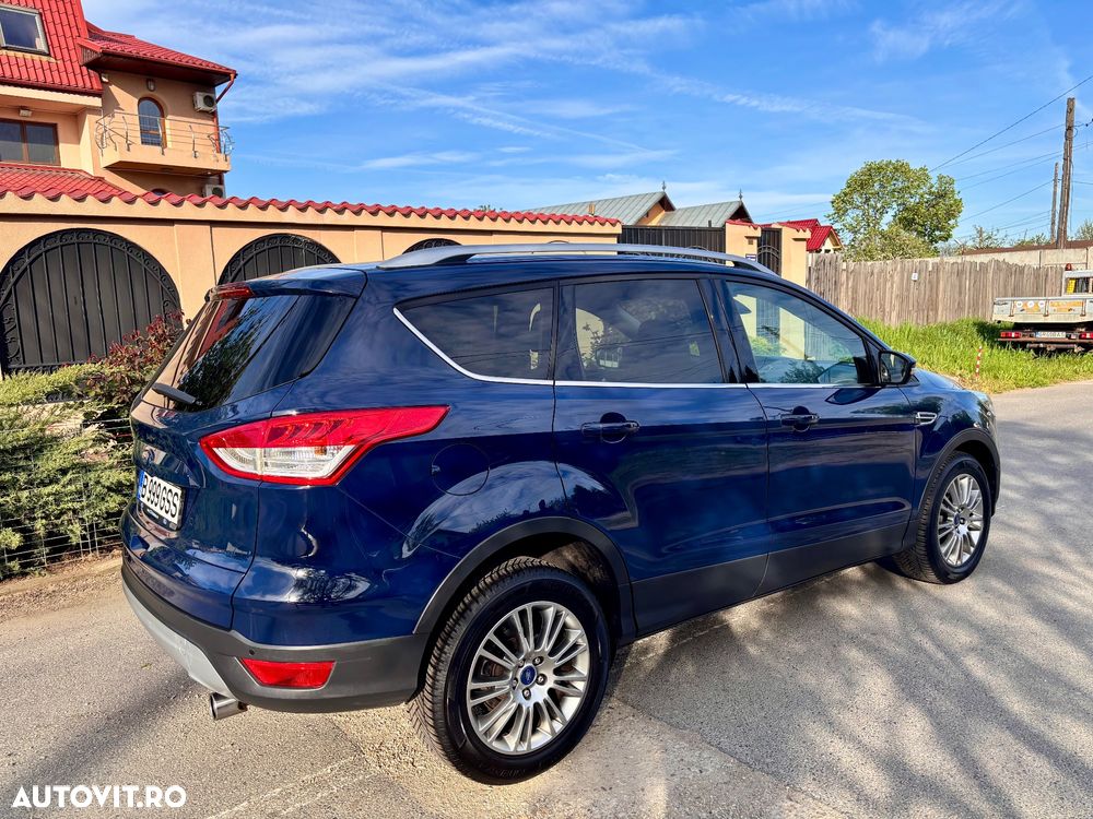 Ford Kuga 2.0 TDCi 4WD Titanium - 4