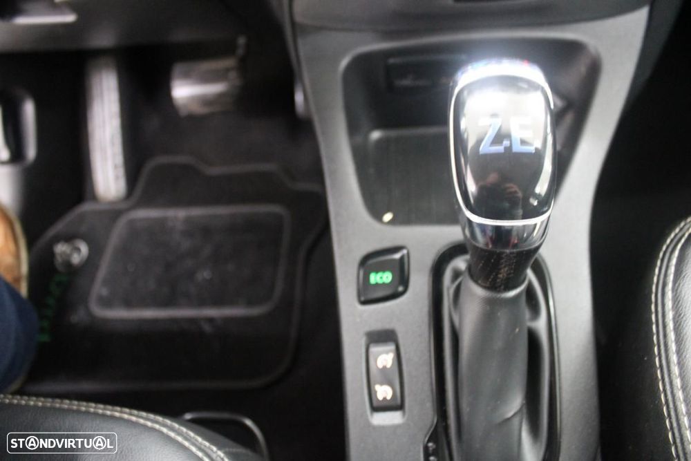 Renault Zoe (c/ Bateria) Intens 50 - 23