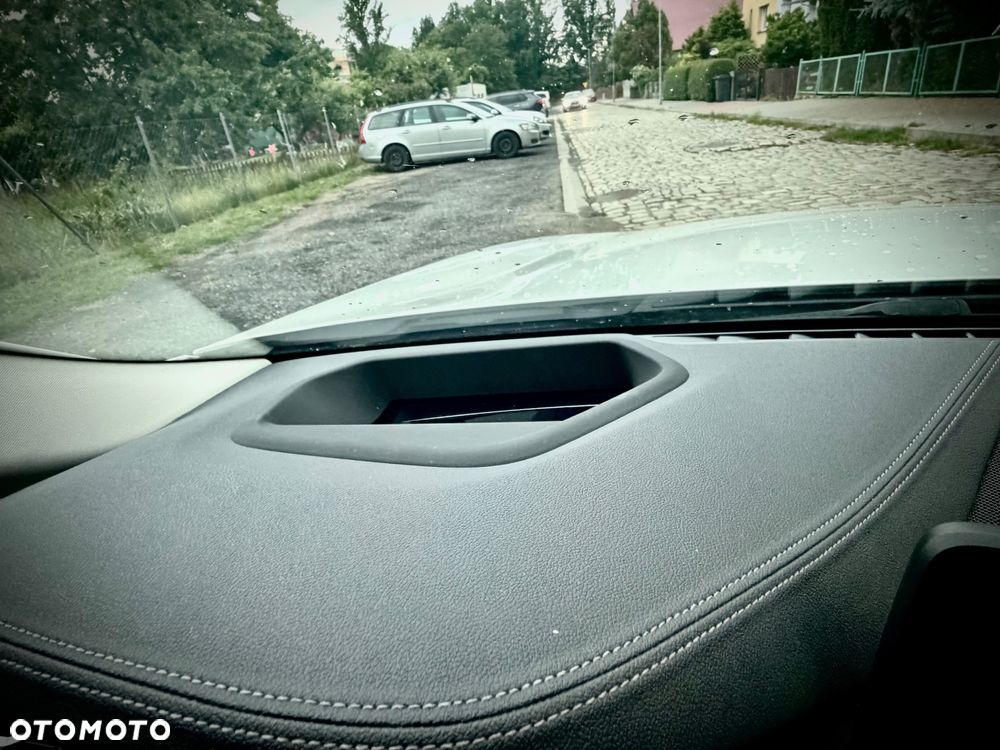 BMW Seria 5 530d xDrive mHEV Luxury Line - 29