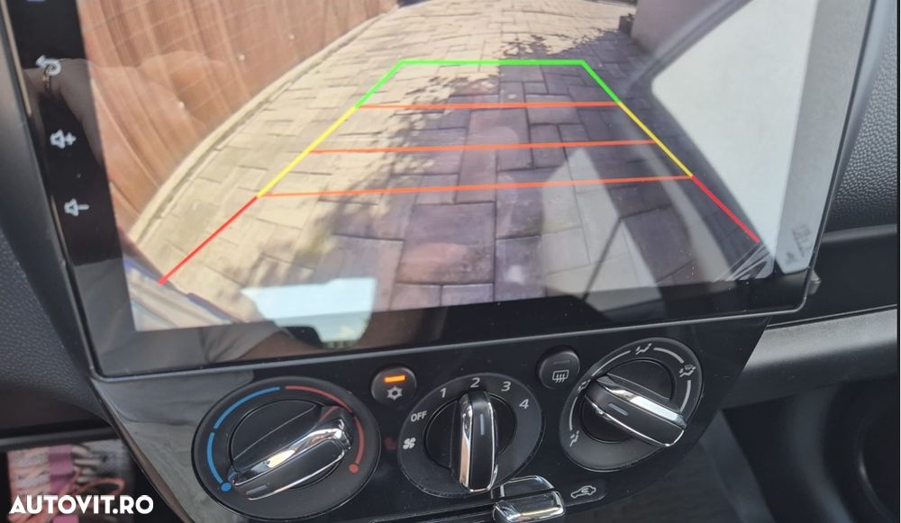 Mitsubishi Space Star 1.2 2WD MT Inform - 10