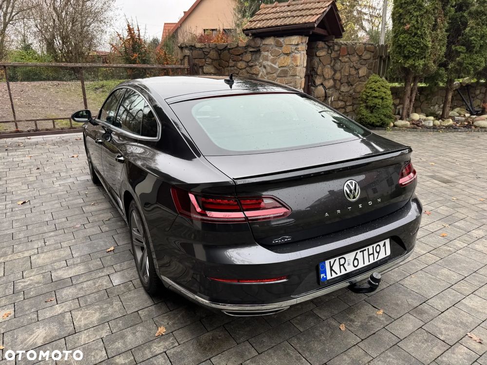 Volkswagen Arteon 2.0 TDI SCR R-Line DSG - 12