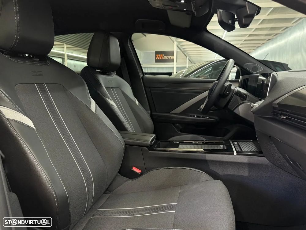 Opel Astra 1.6 T PHEV GS Line - 23