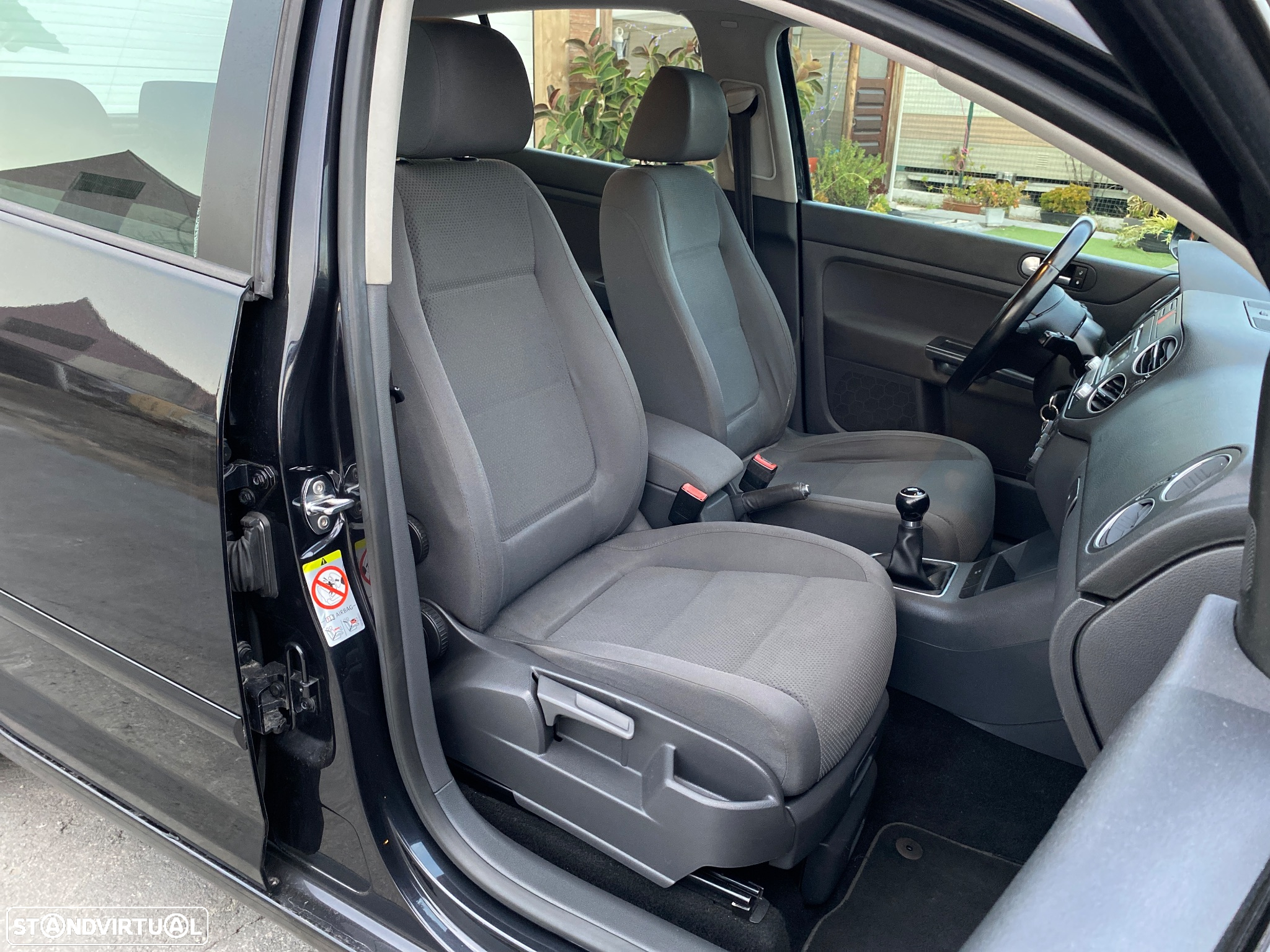 VW Golf Plus 1.9 TDi Trendline AC - 11