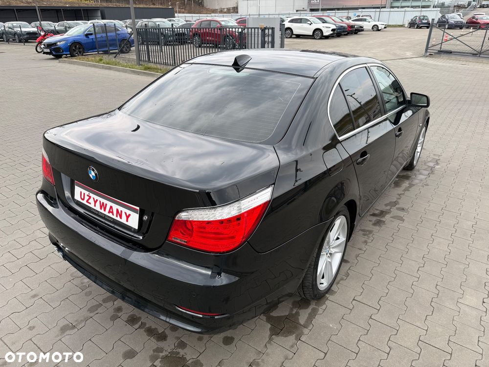 BMW Seria 5 530d xDrive Edition Exclusive - 17