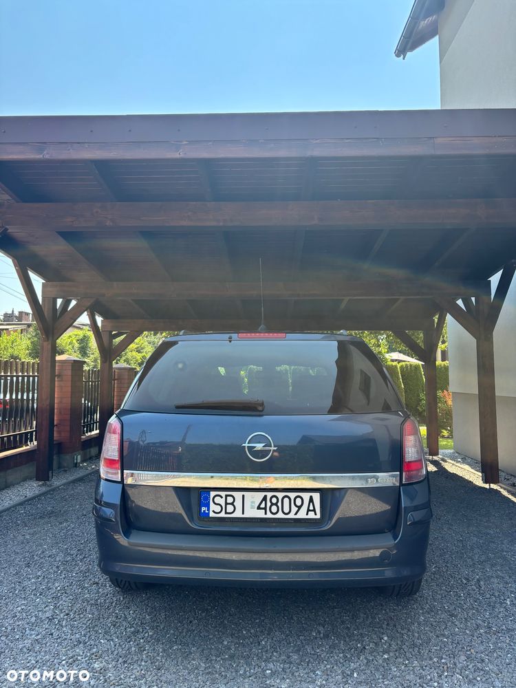 Opel Astra 1.9 CDTI - 6