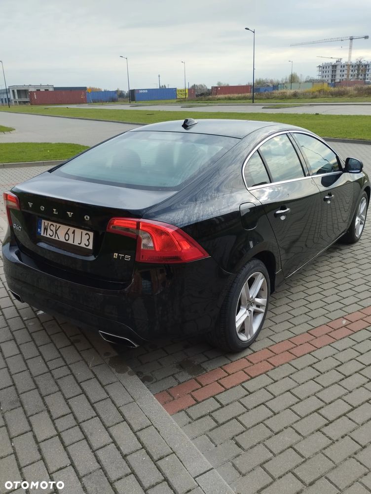 Volvo S60 T5 Geartronic Summum - 17