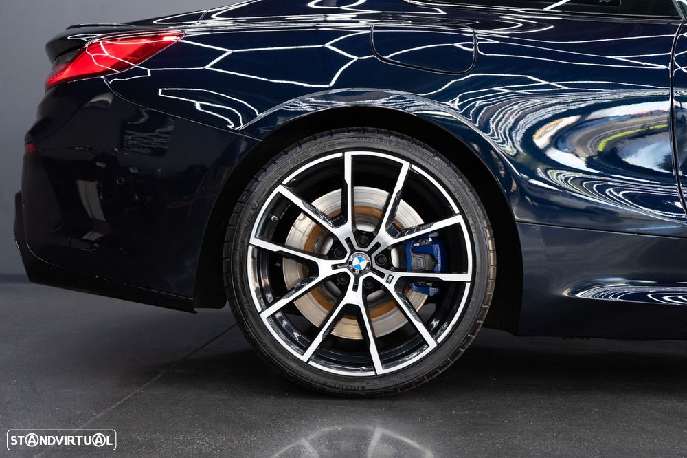 BMW 840 d xDrive Pack M - 14
