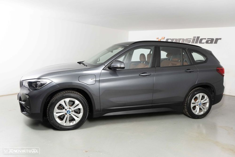 BMW X1 25 e xDrive Corporate Edition - 7