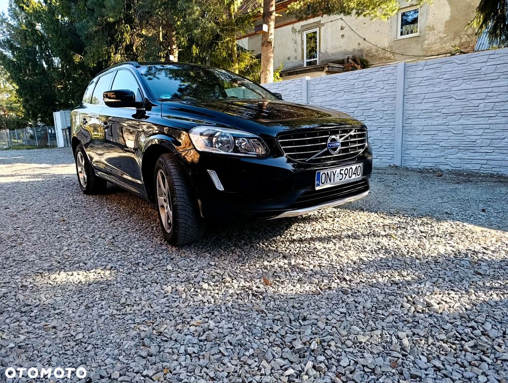 Volvo XC 60 D4 Momentum - 1
