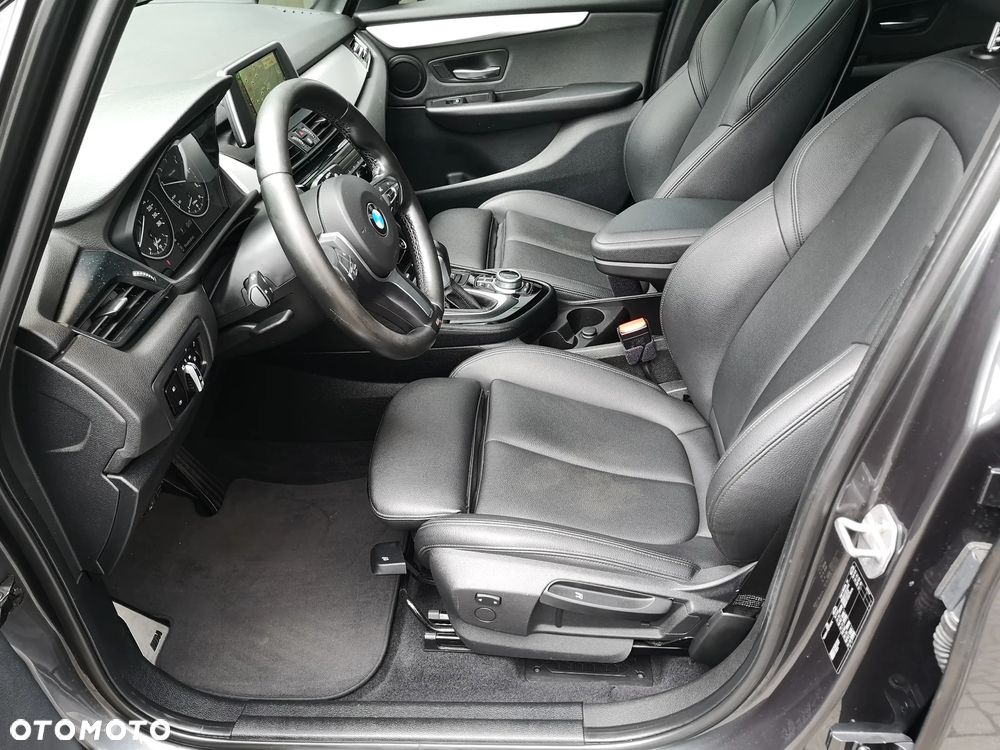 BMW Seria 2 218d GT M Sport - 24