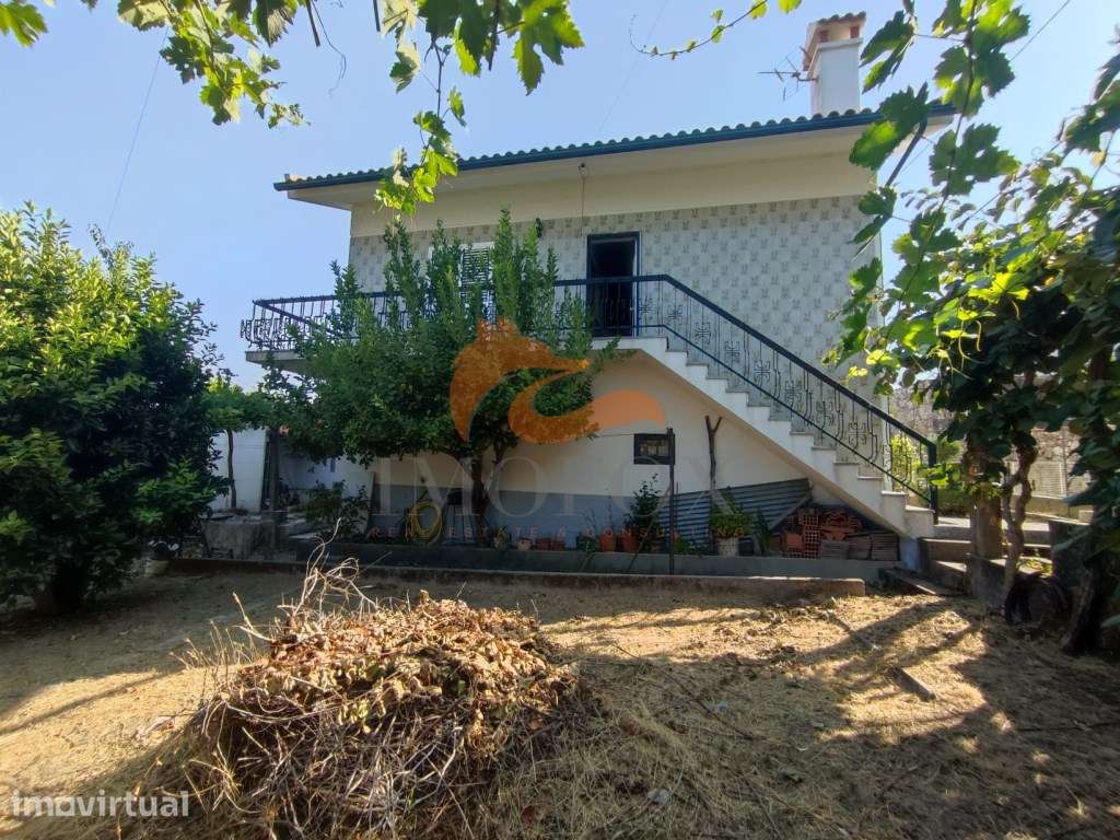 Moradia em Vila Pouca da Beira, Oliveira do Hospital - Grande imagem: 4/32