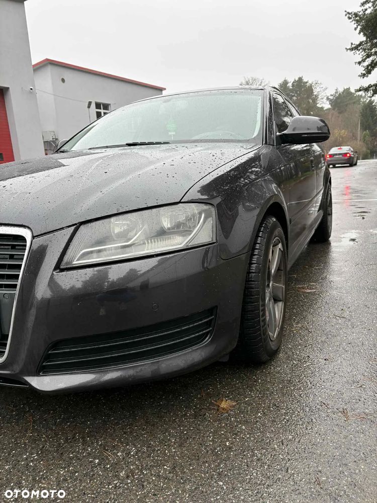 Audi A3 Sportback - 6