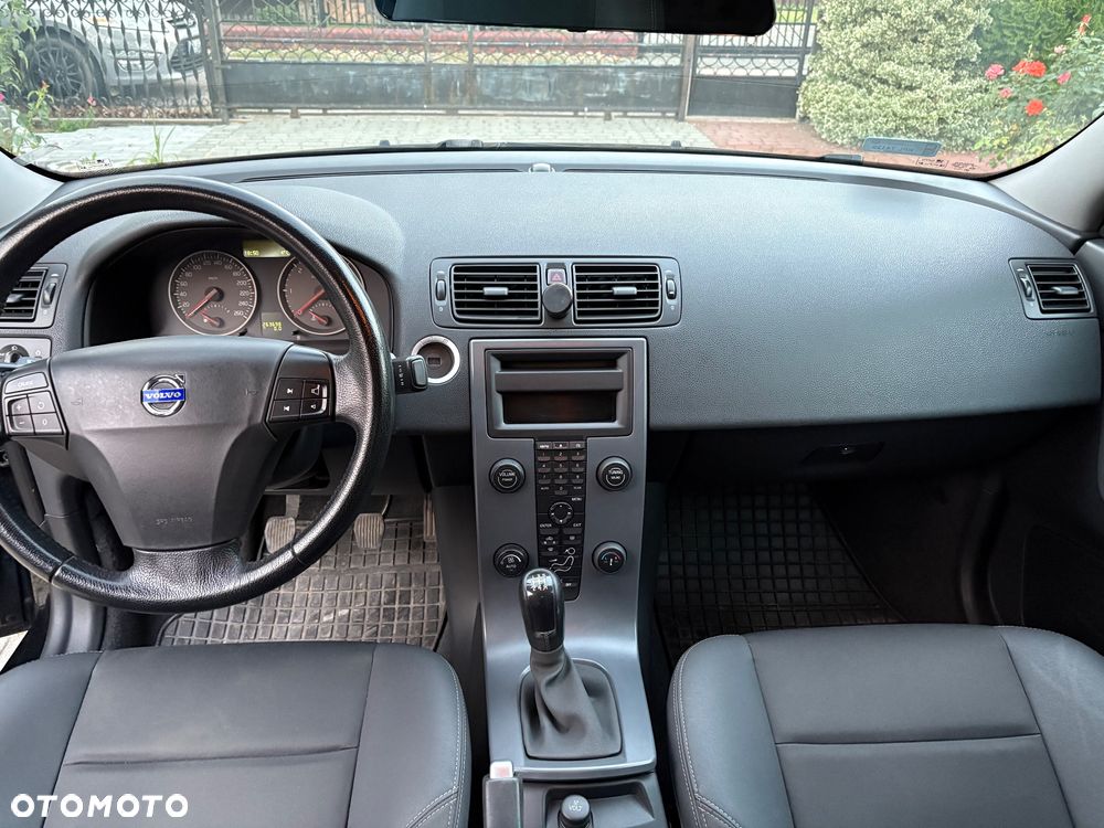 Volvo S40 1.6D - 19