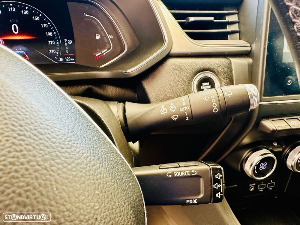 Renault Captur 1.5 dCi Exclusive EDC - 14