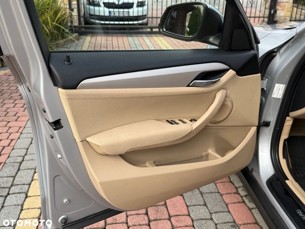 BMW X1 - 28