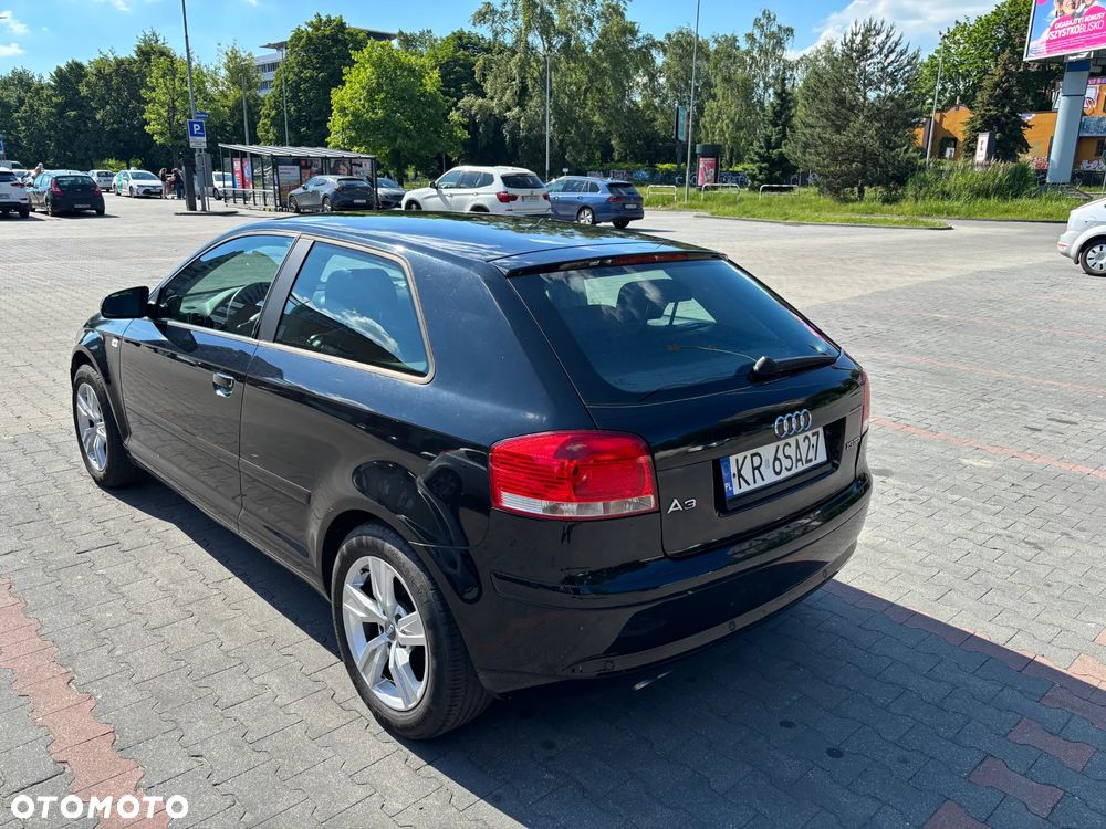 Audi A3 3-drzwiowe 1.9 TDI Attraction - 37
