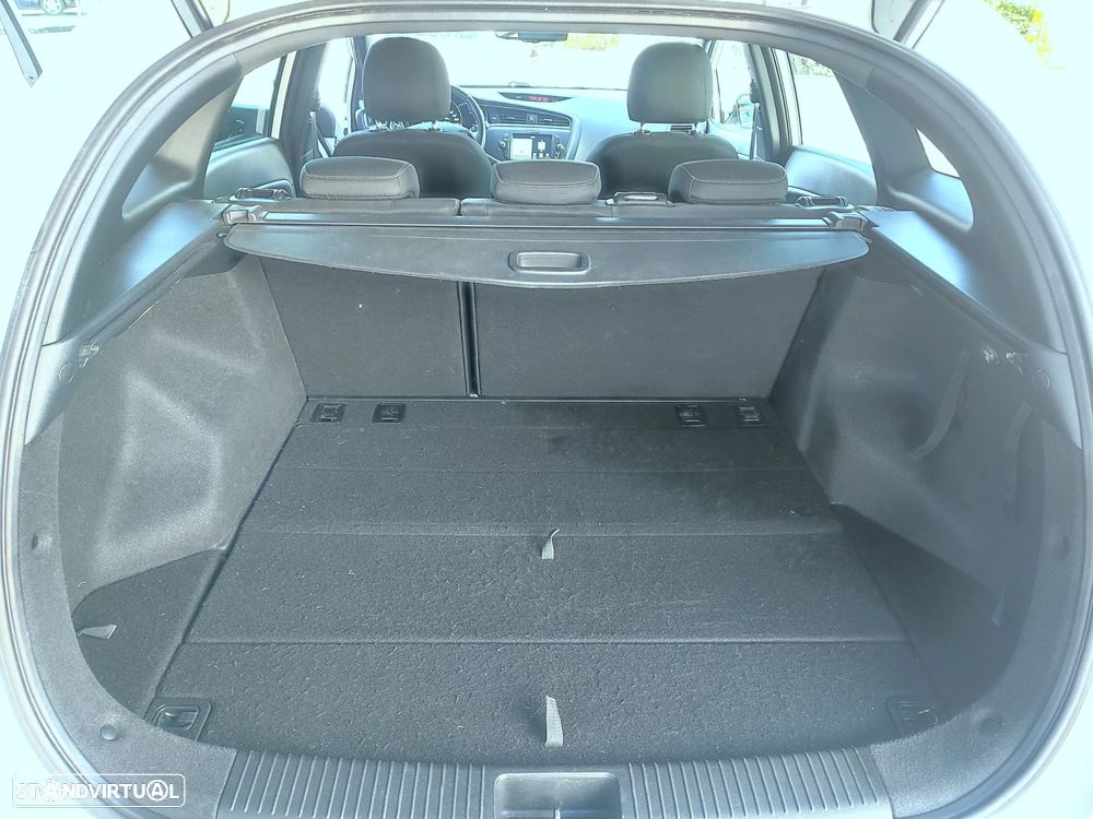 Kia Ceed SW 1.0 T-GDI GT Line - 8
