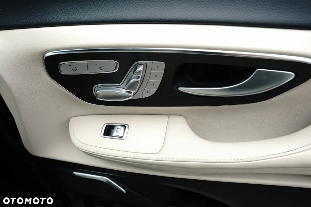 Mercedes-Benz Klasa V 300 d 4-Matic 9G-Tronic (d³ugi) - 30