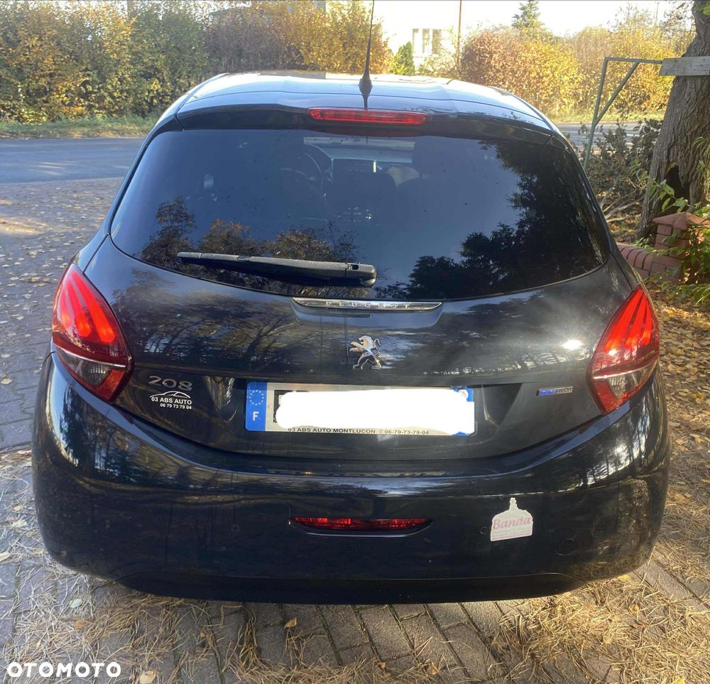 Peugeot 208 1.2 PureTech Allure - 6