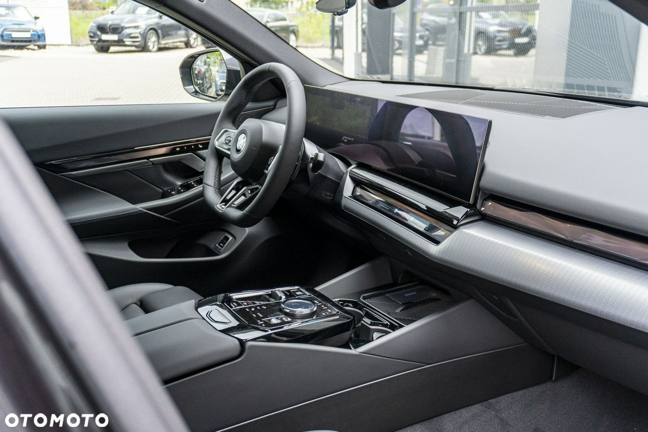 BMW Seria 5 - 22