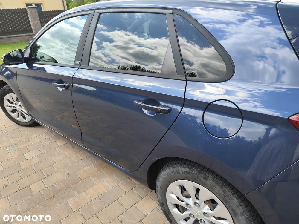 Hyundai i30 1.4 GO - 4