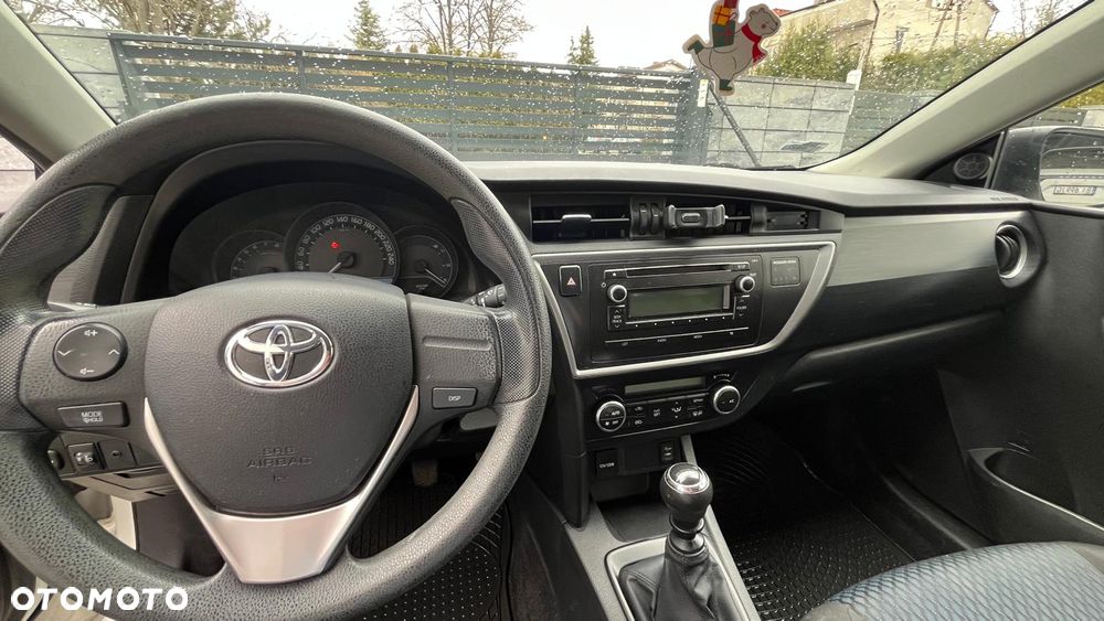 Toyota Auris 1.33 VVT-i Active - 11
