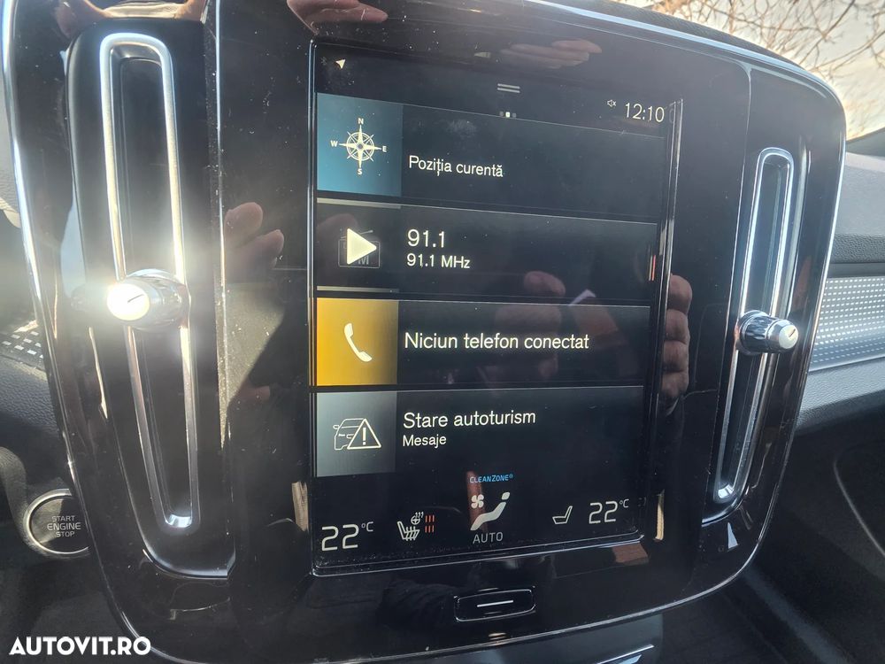 Volvo XC 40 B4 AT8 AWD Mild Hybrid Inscription - 18