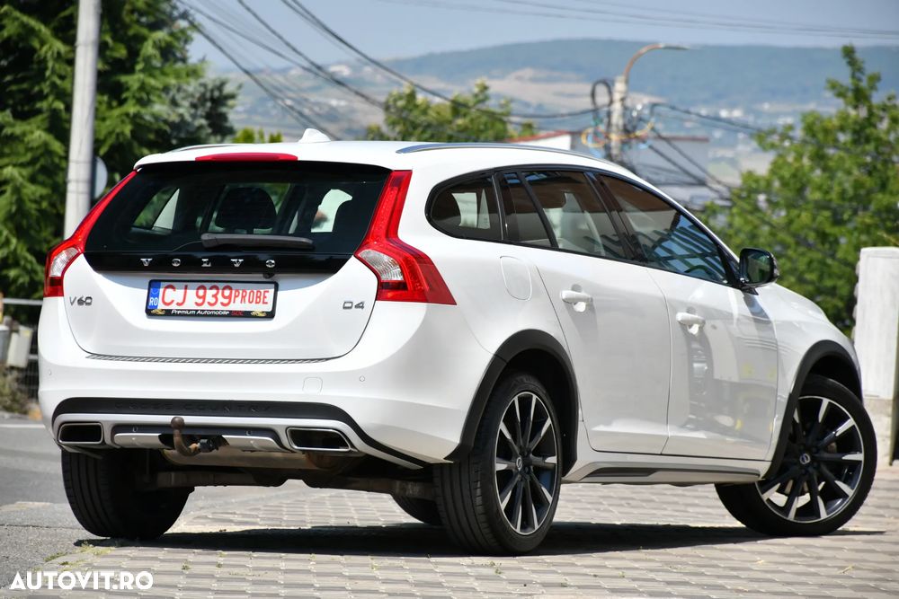 Volvo V60 D4 Geartronic Summum - 18
