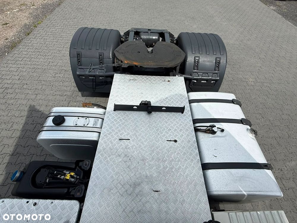 Scania R450/BEZ EGR/RETARDER/NAVI/XENON/SPROWADZONA/HYDRAULIKA - 17