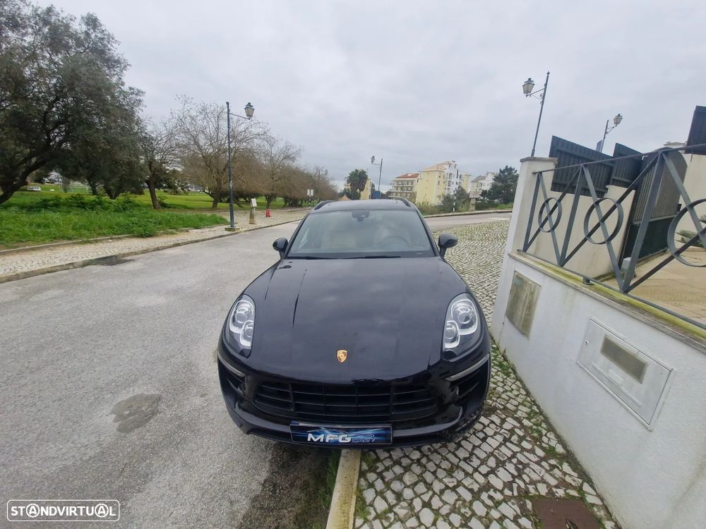 Porsche Macan Standard - 1