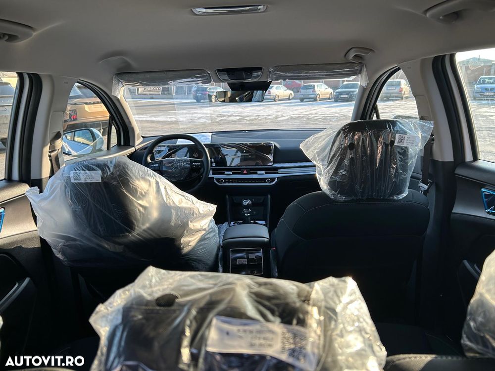 Kia Sportage 1.6 T-GDI 6MT 4x2 Urban - 13