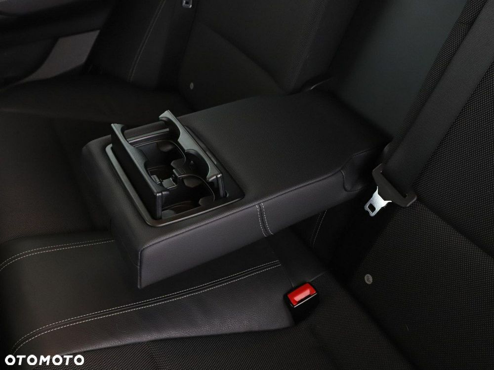 BMW X4 xDrive20d - 39